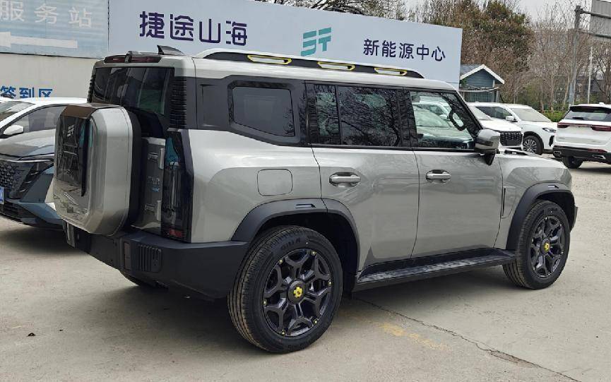 奇瑞果然不客氣了!旅行者插混版就要上市,坦克300插混還不上?