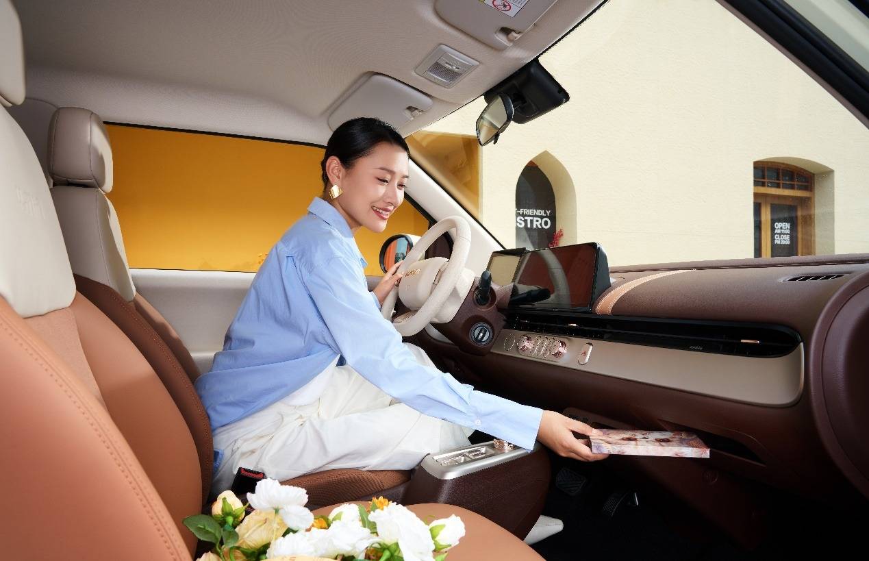 寶媽接娃新“神器”,4.79萬起,安全、貼心全部安排齊了!