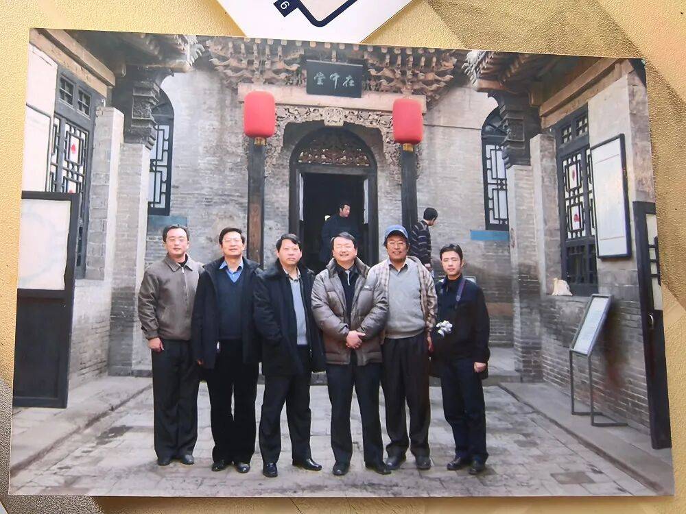 商用汽車|原紅巖經銷商眼中的二十年