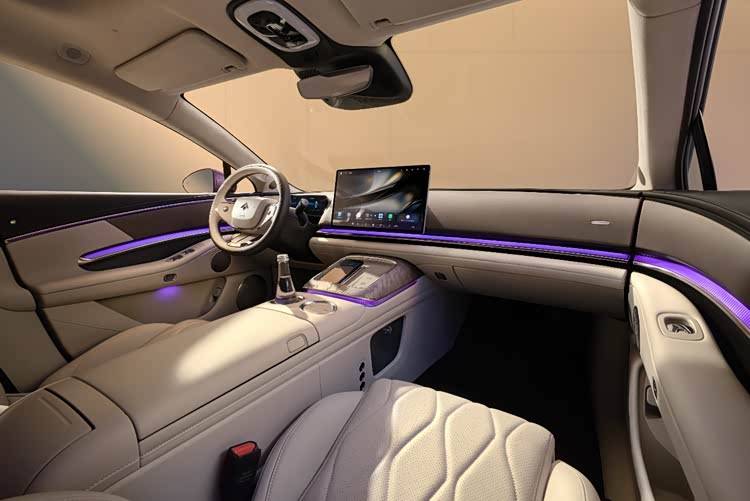 華系新旗艦 高速L3落地在即廣汽昊鉑A800內(nèi)飾首發(fā)