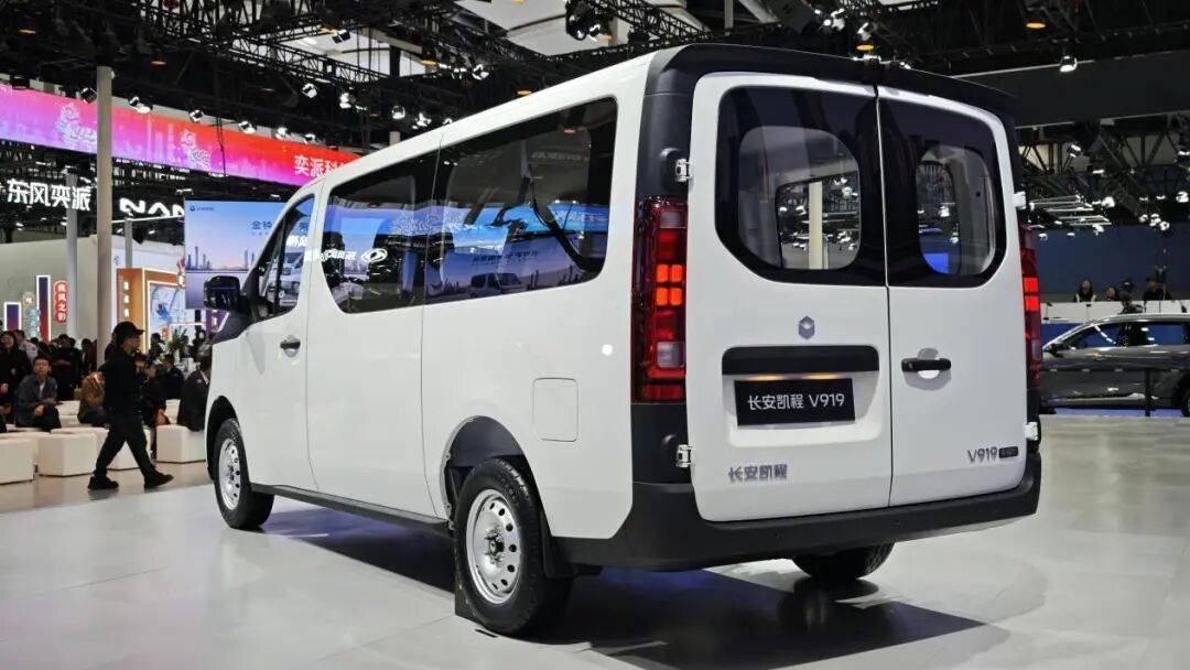 8.99萬起,470km續(xù)航,6.6kW放電,能家用,能賺錢!